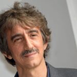 Sergio Rubini interpreta “Gli occhiali di Šostakovič”, testo e regia di Valerio Cappelli, il 24 marzo 2025 al Teatro Mercadante di Napoli