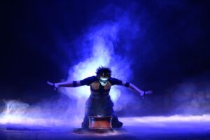 “Incanti”, un sorprendente viaggio tra teatro e illusionismo con sei dei più premiati talenti under 30, dal 7 al 9 marzo 2025 al Teatro Acacia di Napoli